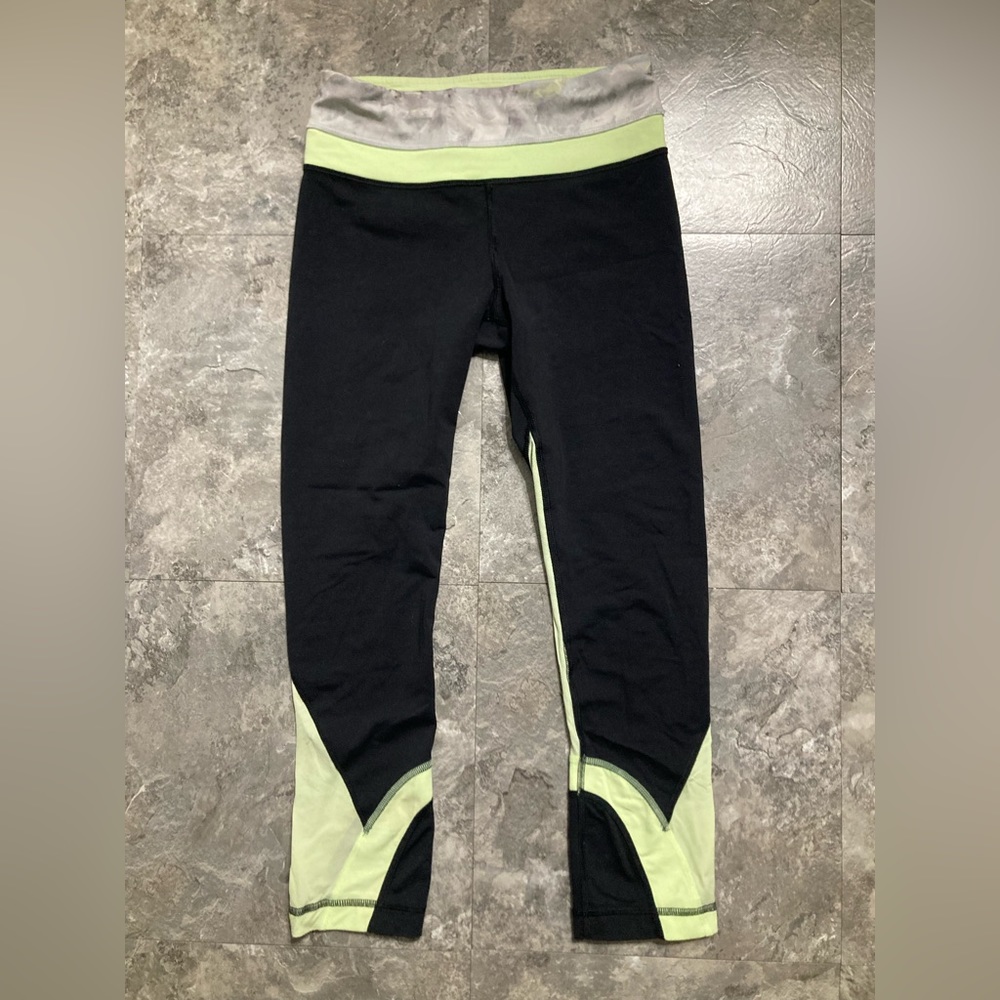 Lululemon Leggings (Cropped)